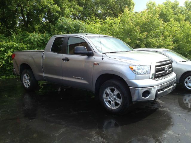 Toyota Tundra 2010 photo 4