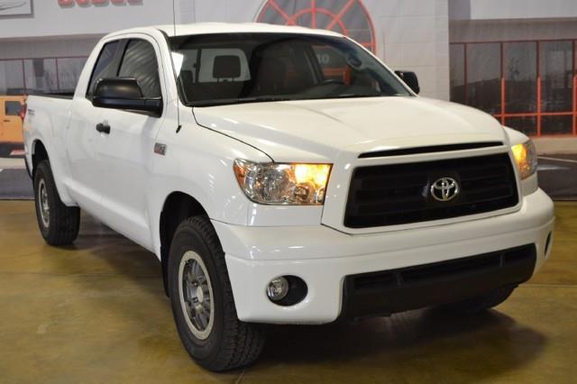 Toyota Tundra 2010 photo 4