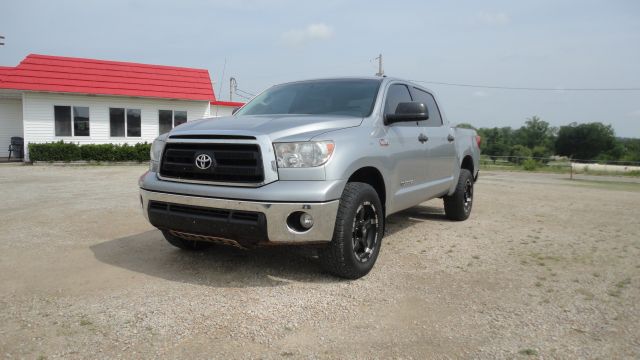 Toyota Tundra Premium/sport Packg Pickup Truck
