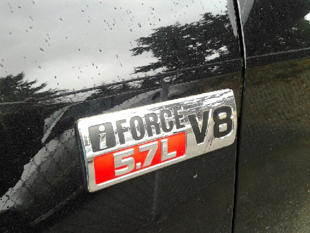 Toyota Tundra 2010 photo 3