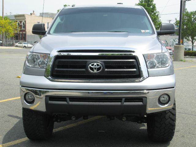 Toyota Tundra 2010 photo 17