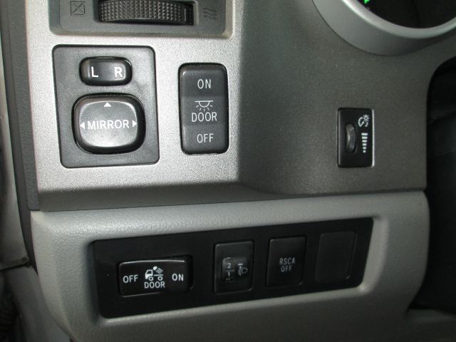 Toyota Tundra 2010 photo 54