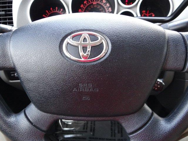 Toyota Tundra 2011 photo 3
