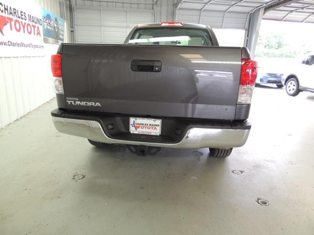 Toyota Tundra 2011 photo 1