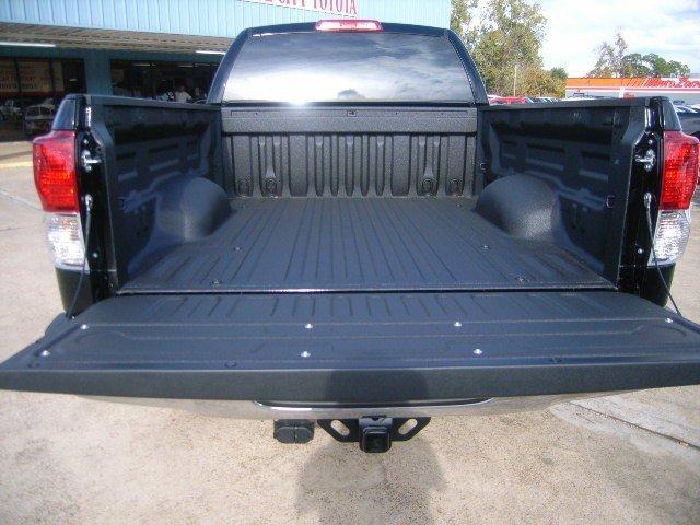 Toyota Tundra 2011 photo 3
