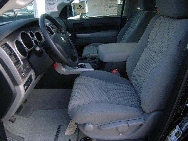 Toyota Tundra 2011 photo 4