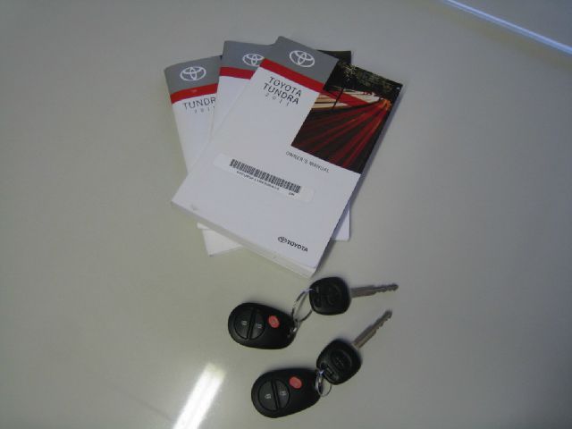 Toyota Tundra 2011 photo 4