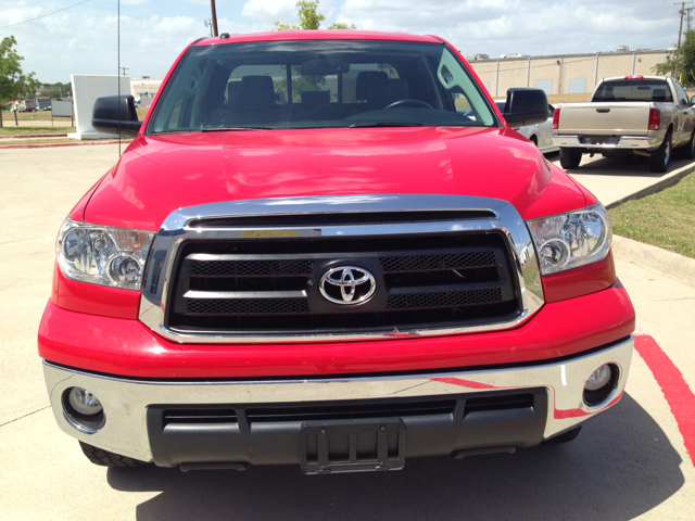 Toyota Tundra 2011 photo 3