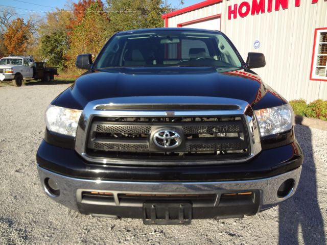 Toyota Tundra 2011 photo 3