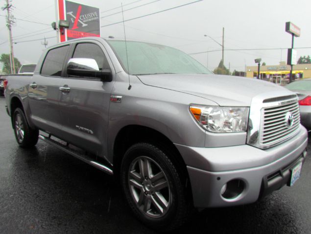 Toyota Tundra 2012 photo 2