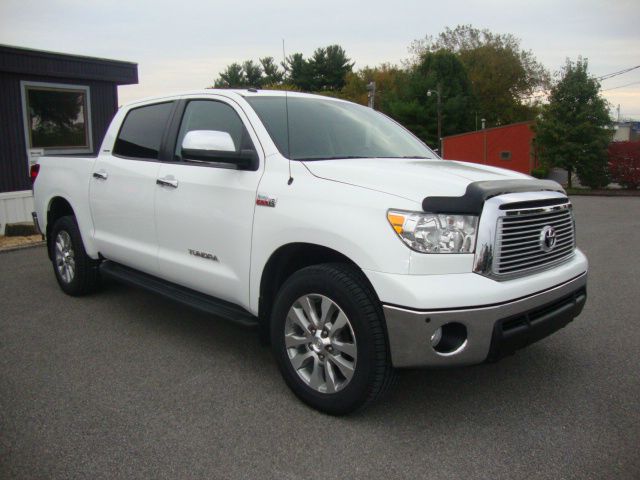 Toyota Tundra 2012 photo 2