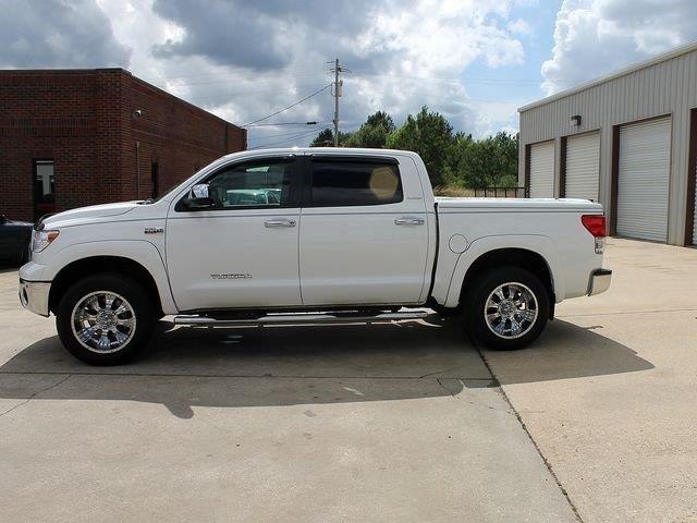 Toyota Tundra 2012 photo 19