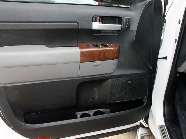 Toyota Tundra 2012 photo 6