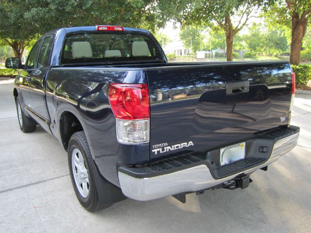Toyota Tundra 2012 photo 17