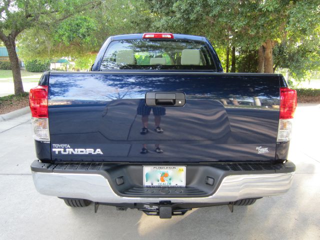Toyota Tundra 2012 photo 3