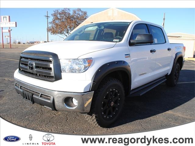 Toyota Tundra 4dr Sdn SES Sedan Pickup