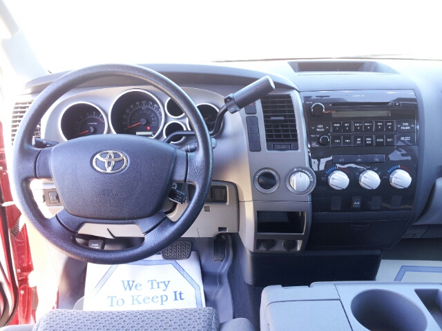 Toyota Tundra 2012 photo 1