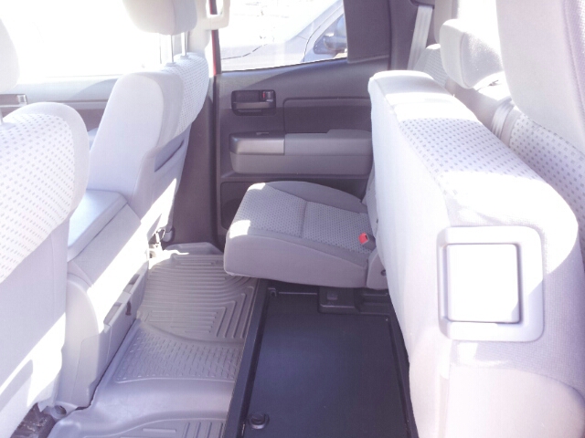 Toyota Tundra 2012 photo 3