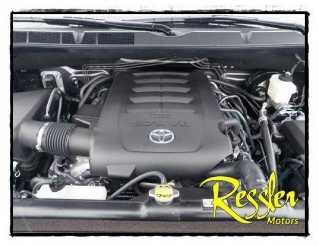 Toyota Tundra 2012 photo 2