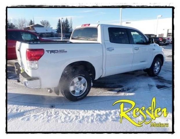 Toyota Tundra 2012 photo 2