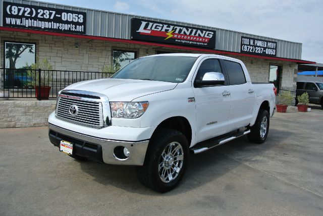 Toyota Tundra 2012 photo 3