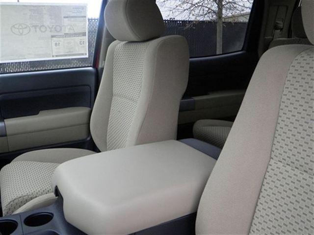 Toyota Tundra 2012 photo 4