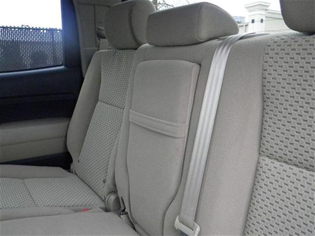 Toyota Tundra 2012 photo 5