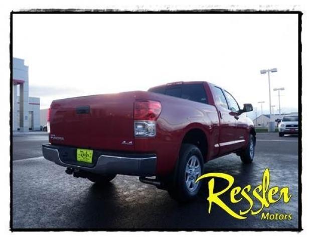 Toyota Tundra 2012 photo 2