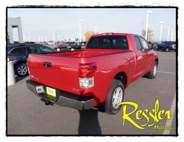 Toyota Tundra 2012 photo 2