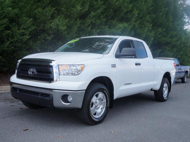 Toyota Tundra 2013 photo 4