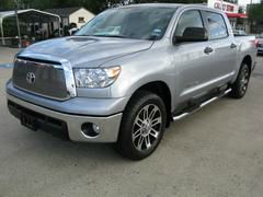 Toyota Tundra 2013 photo 2