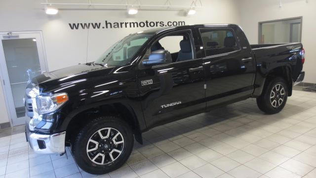 Toyota Tundra 2014 photo 2