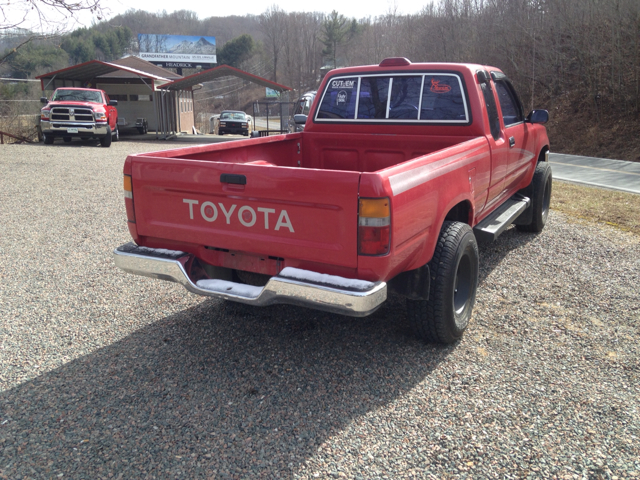 Toyota Unspecified 1994 photo 2