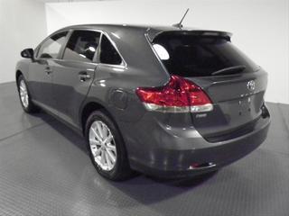 Toyota Venza 2009 photo 2
