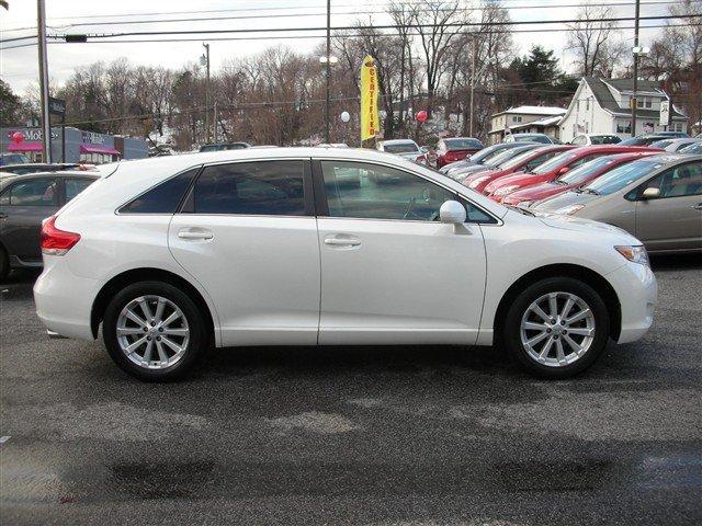 Toyota Venza 2009 photo 2