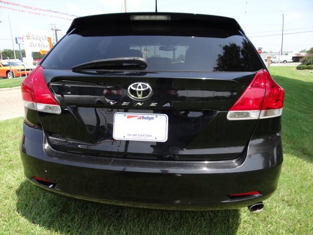 Toyota Venza 2009 photo 3