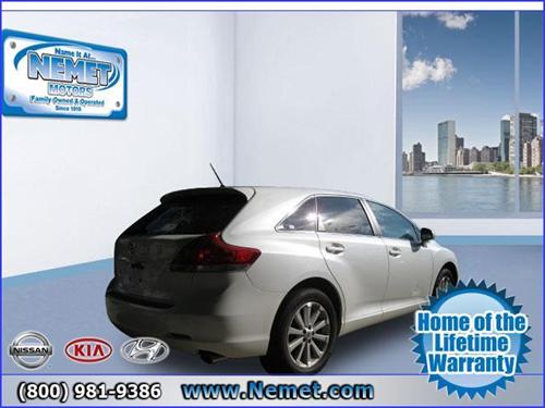 Toyota Venza 2009 photo 2
