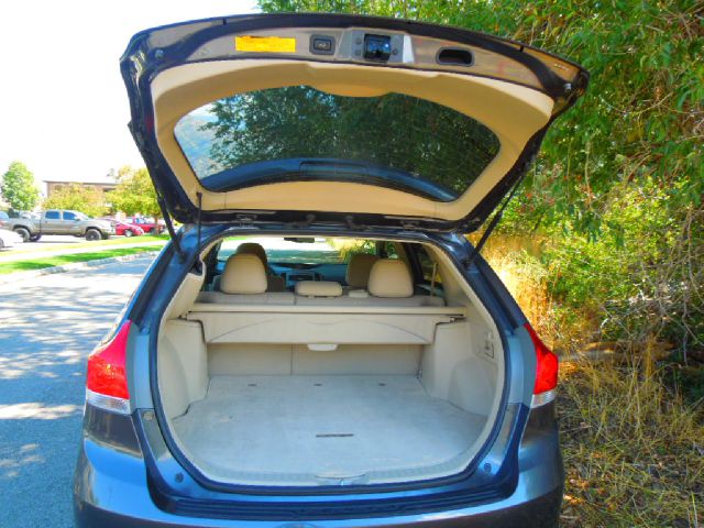 Toyota Venza 2009 photo 2