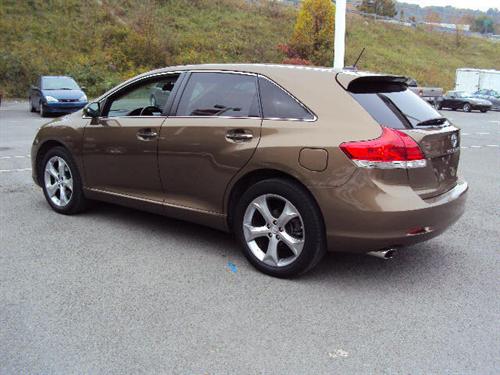 Toyota Venza 2009 photo 2