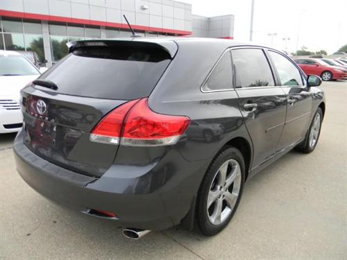 Toyota Venza 2009 photo 2