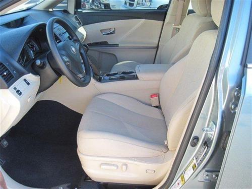 Toyota Venza 2009 photo 2