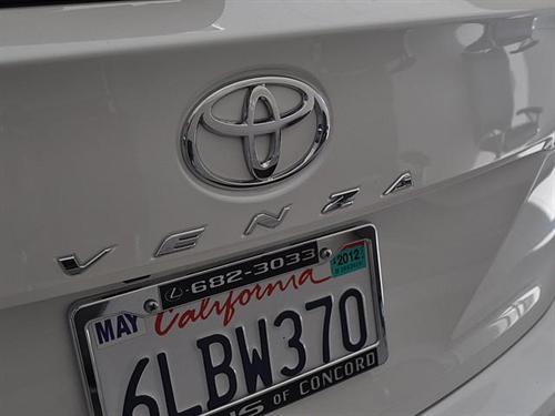 Toyota Venza 2009 photo 2