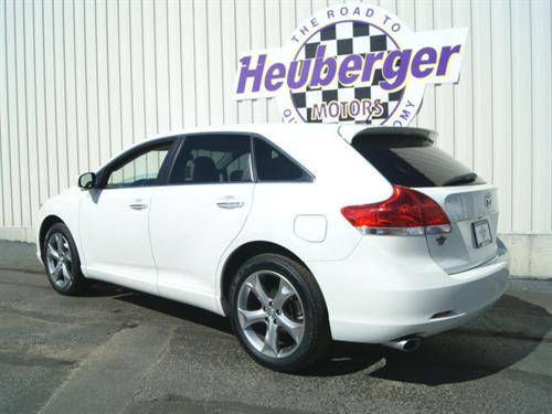 Toyota Venza 2009 photo 2