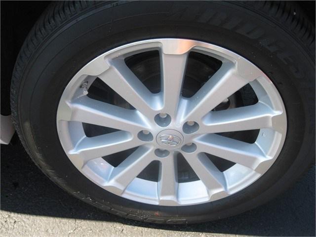 Toyota Venza EX - DUAL Power Doors Sport Utility