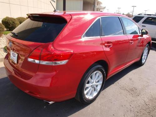 Toyota Venza 2009 photo 2