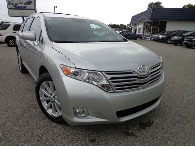 Toyota Venza 2010 photo 1