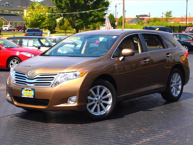 Toyota Venza 2010 photo 2