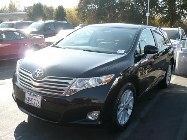 Toyota Venza 2012 photo 2