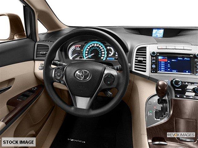 Toyota Venza 2013 photo 3
