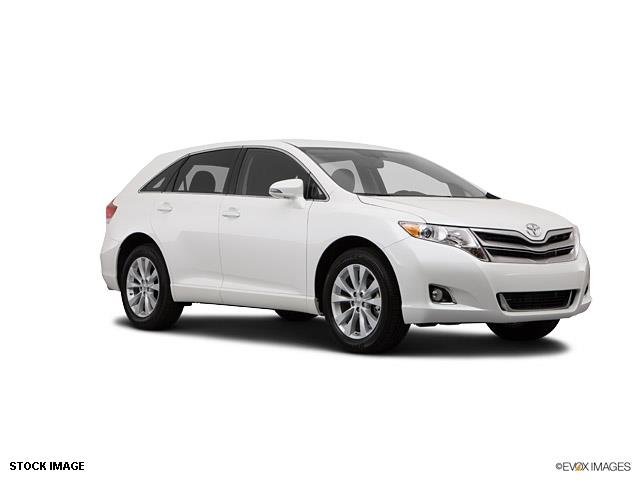 Toyota Venza 2014 photo 2